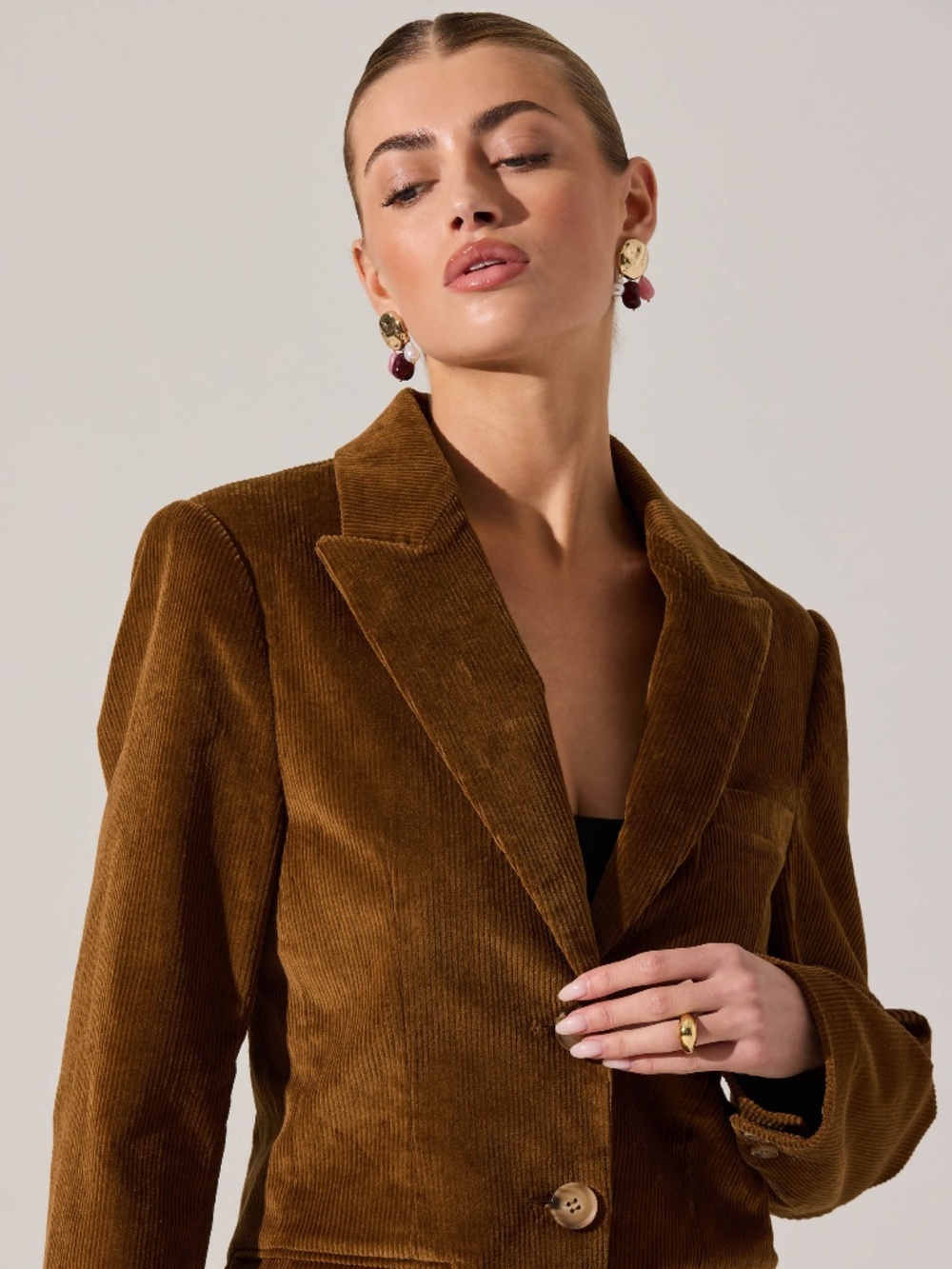 NWT ASTR - CORDUROY BOYFRIEND BLAZER / CAMEL